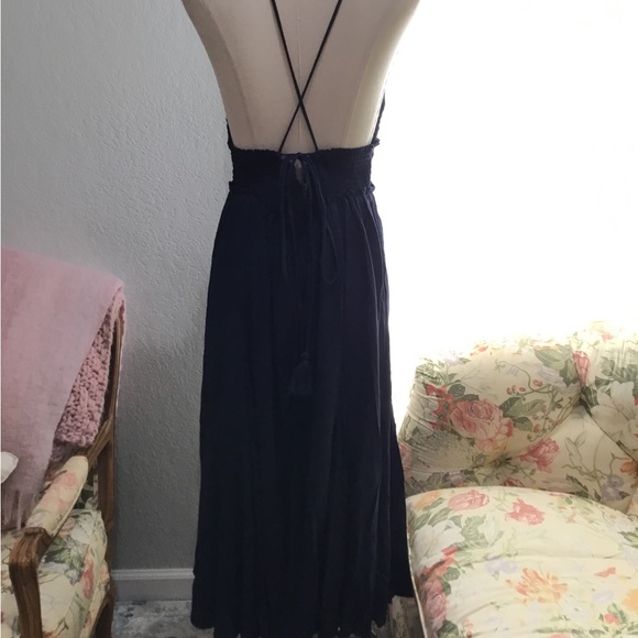 Lulus - Picture 3 of 3